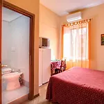 Giovy Bed & Breakfast 3*
