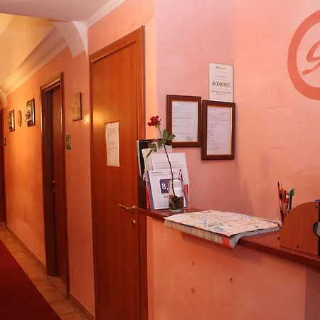 Giovy 住宿加早餐酒店 3*