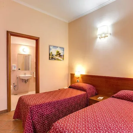 Giovy Bed & Breakfast 3*