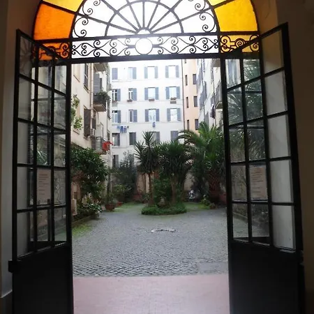 Giovy Bed & Breakfast 3*